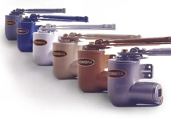 Molas aéreas para portas valem a pena? Veja quando investir